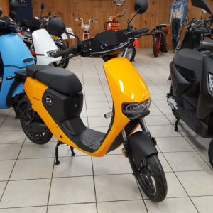 Super Soco CU E-scooter oranje 25km